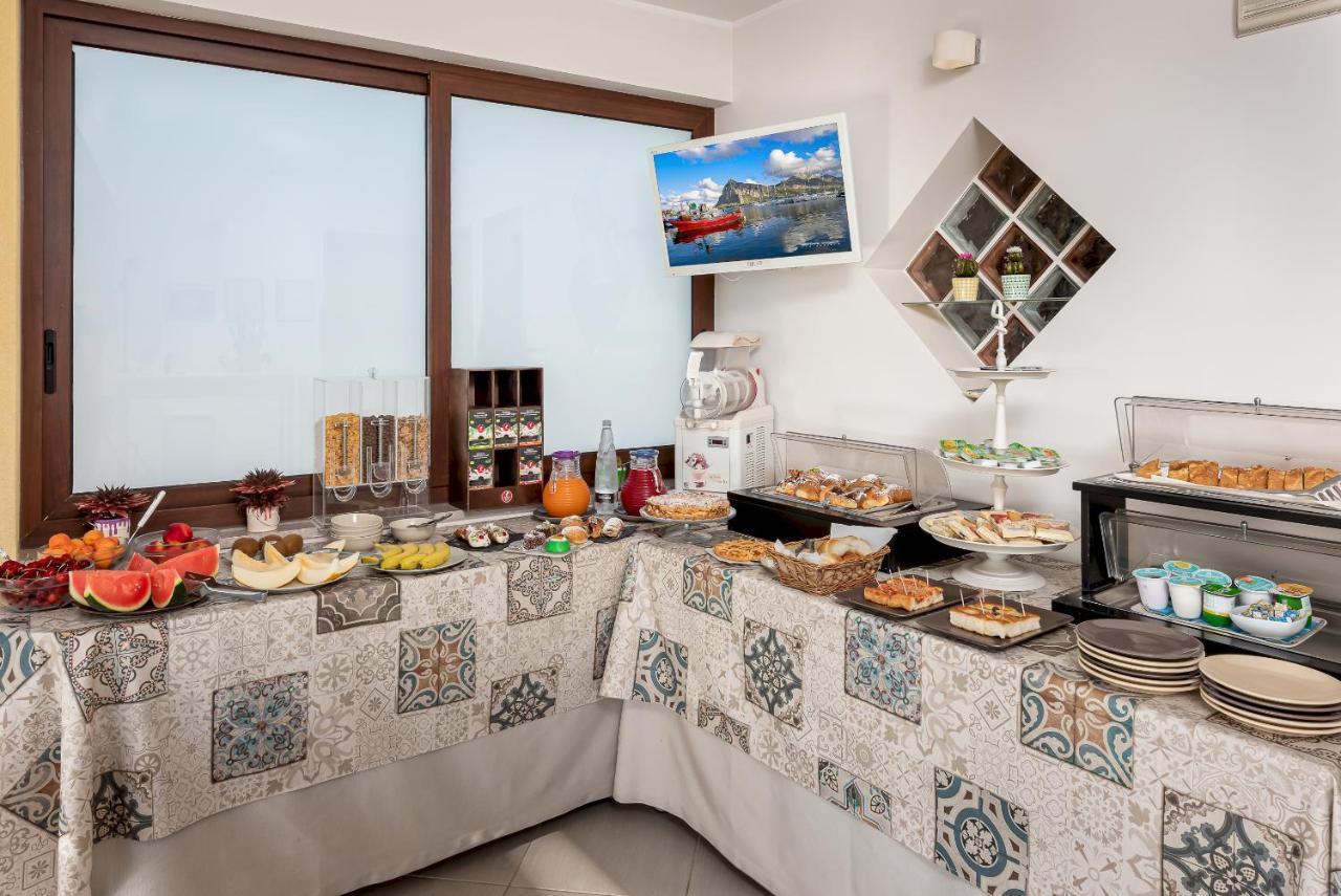 B&B A Casa Di Aurora Rooms San Vito Lo Capo Buitenkant foto